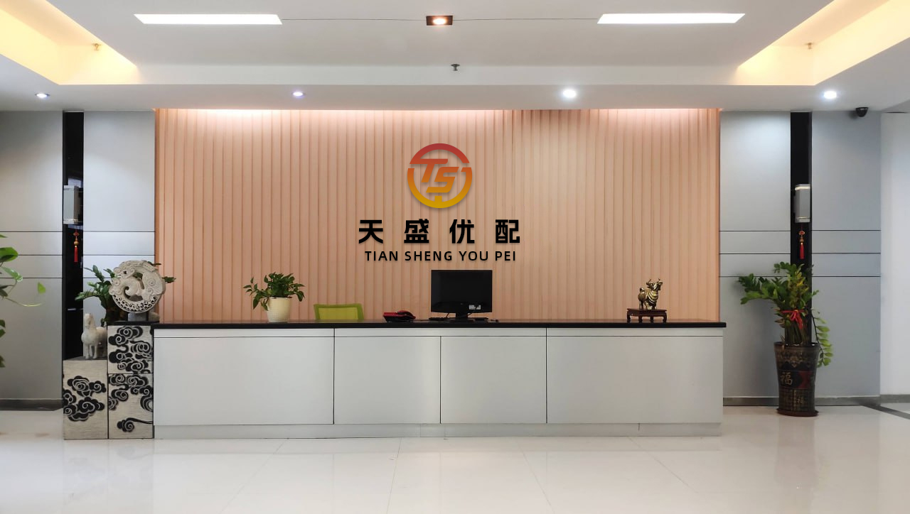 奇侠优配 天路职工在海拔4800米高原救援被困司机